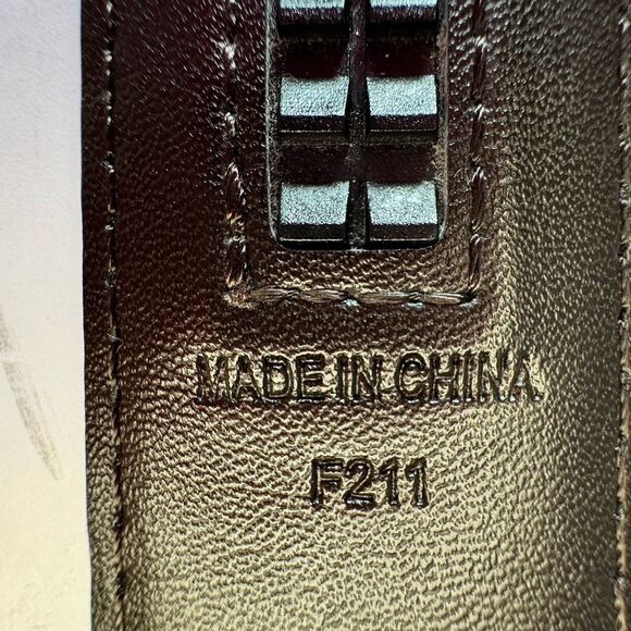 MISSION BELT Bundle: Ratchet Buckle + 4 Straps | 40MM, Black Brown Gray - Picture 4 of 15